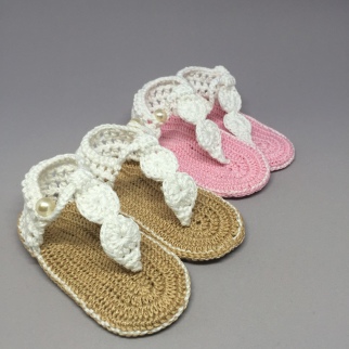 #Esensya #Crochet #Crafts #HandcraftedProducts by #CristinaAberasturi #PhilippineHandmade #ProudlyFilipino #SocialEnterprise www.jennysserendipity.com